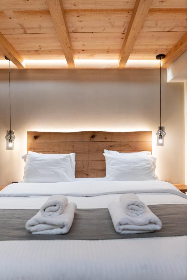 Theros By Agora Luxury In The Heart Of * Heraklion (Crete)